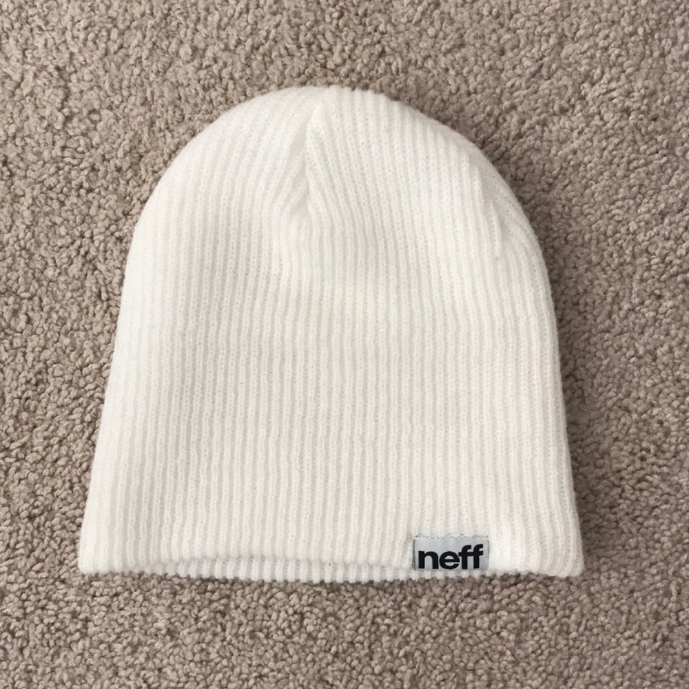 NEFF BEANIE ❄️